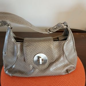 EUC  Worthington Genuine Leather purse.